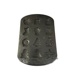 Wilton Christmas Holiday Cookie Mini Cake Pan Open Box